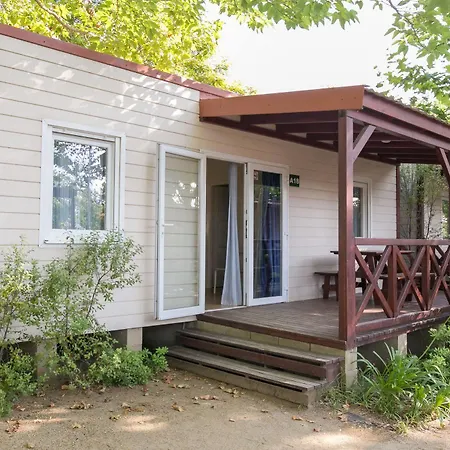 Camping La Tordera 3* מלגרט דה מאר